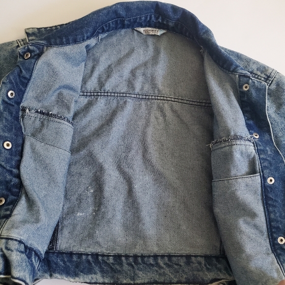 Highway Jeans Denim Women's cropped jean jacket w/ slight distressing. Sz Medium - Picture 5 of 10